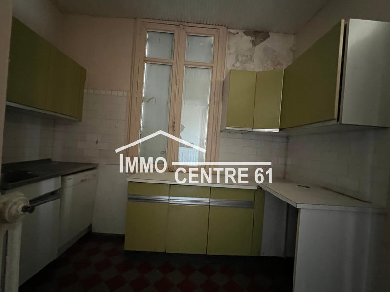 Maison - 200 m² - 9 pièces