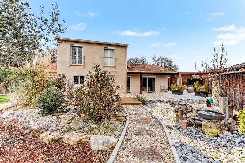 Maison - 158 m² - 5 pièces