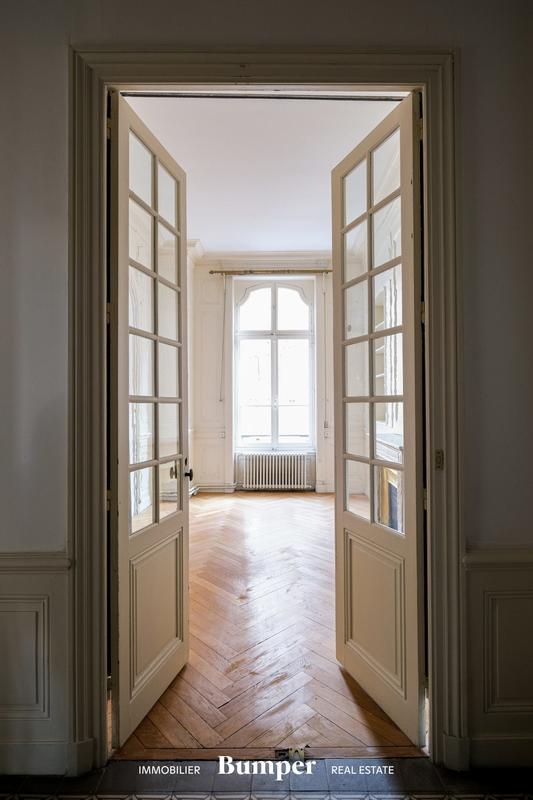 Duplex - 208 m² - 6 pièces