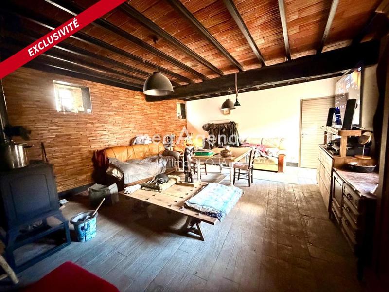 Maison - 280 m² - 8 pièces