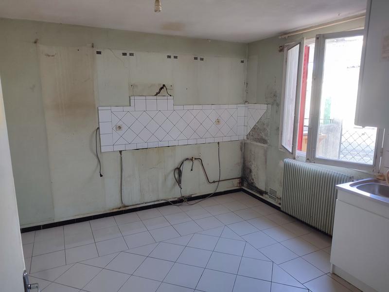 Maison - 217 m² - 9 pièces