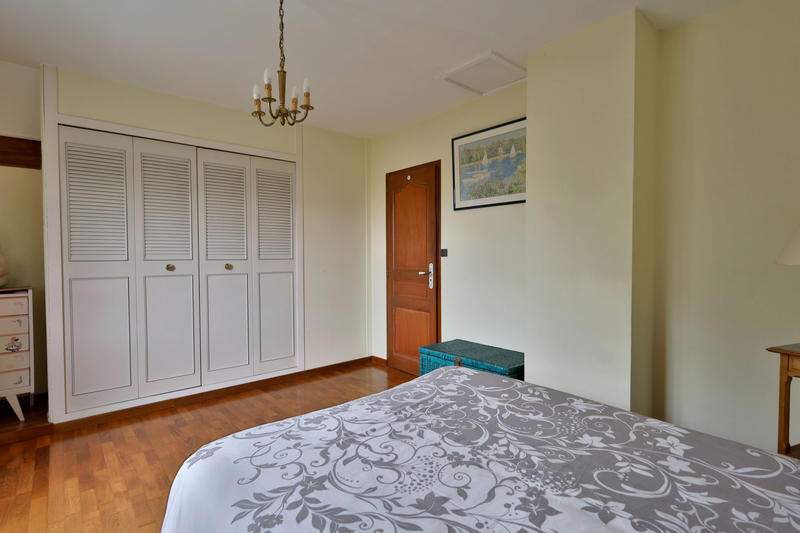 Maison - 178 m² - 6 pièces