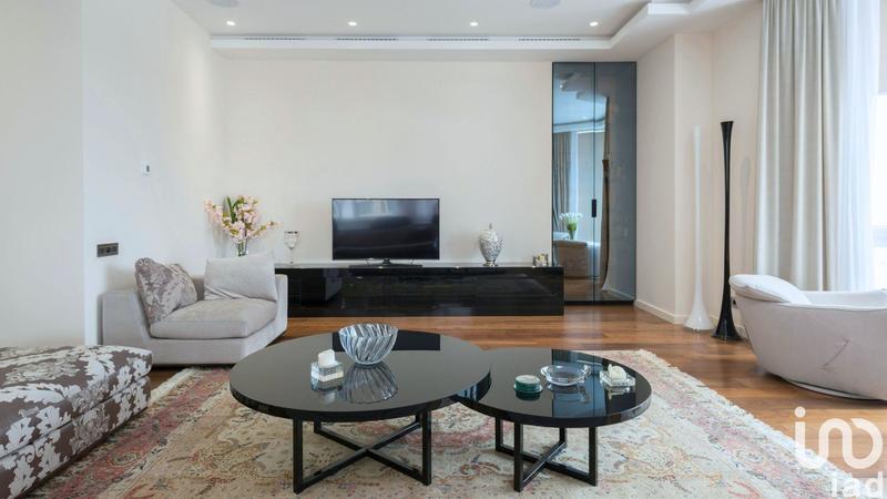 Appartement - 110 m² - 5 pièces