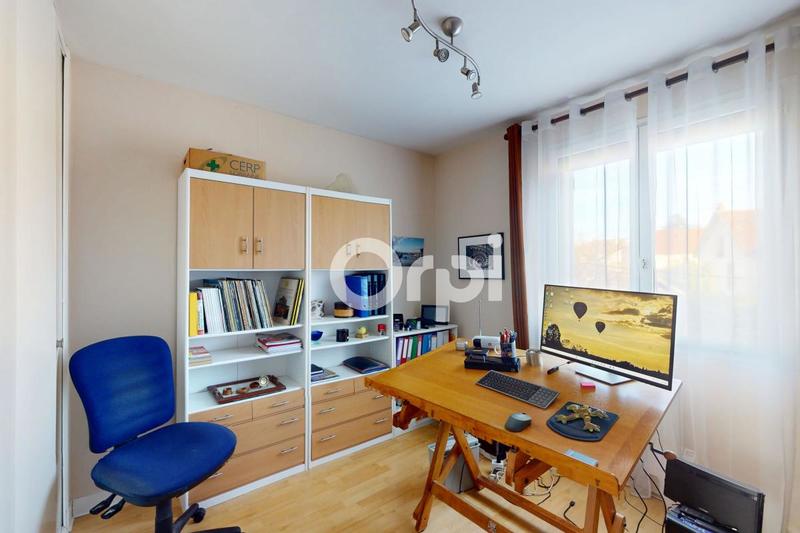 Maison - 200 m² - 6 pièces