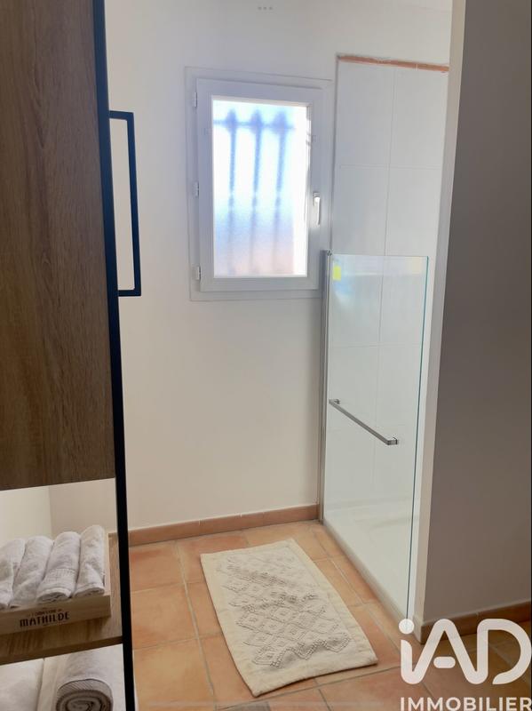 Maison - 93 m² - 5 pièces