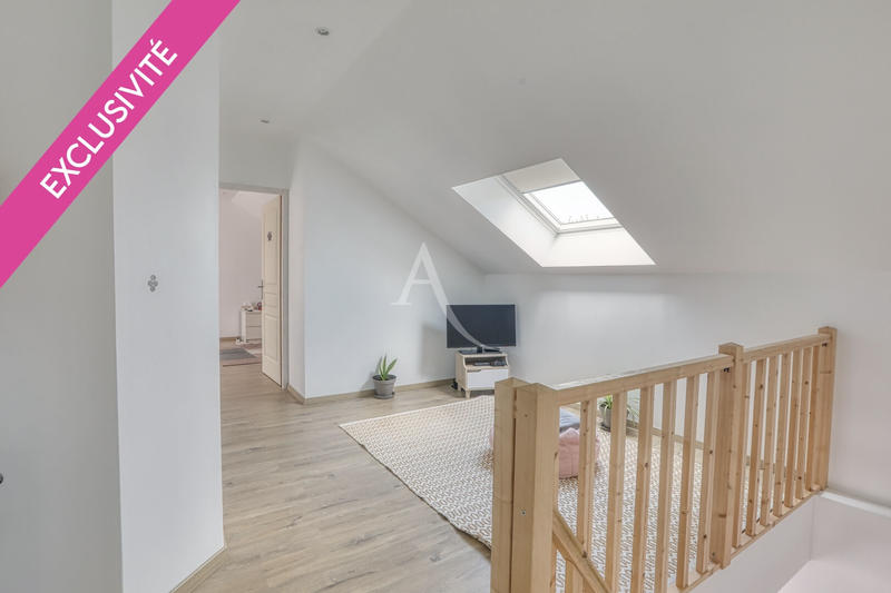 Maison - 151 m² - 7 pièces