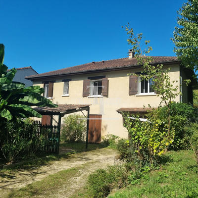 Maison - 87 m² - 4 pièces