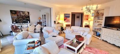 Appartement - 114 m² - 4 pièces