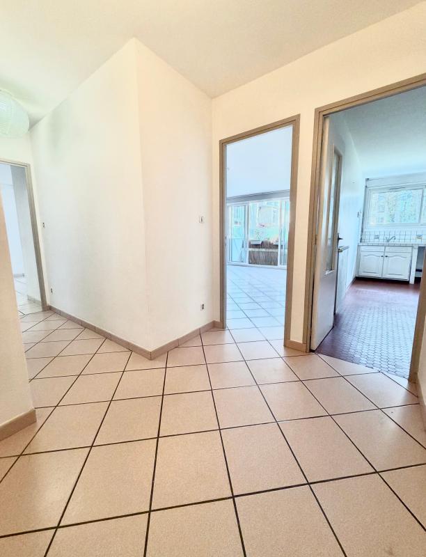 Appartement - 89 m² - 3 pièces