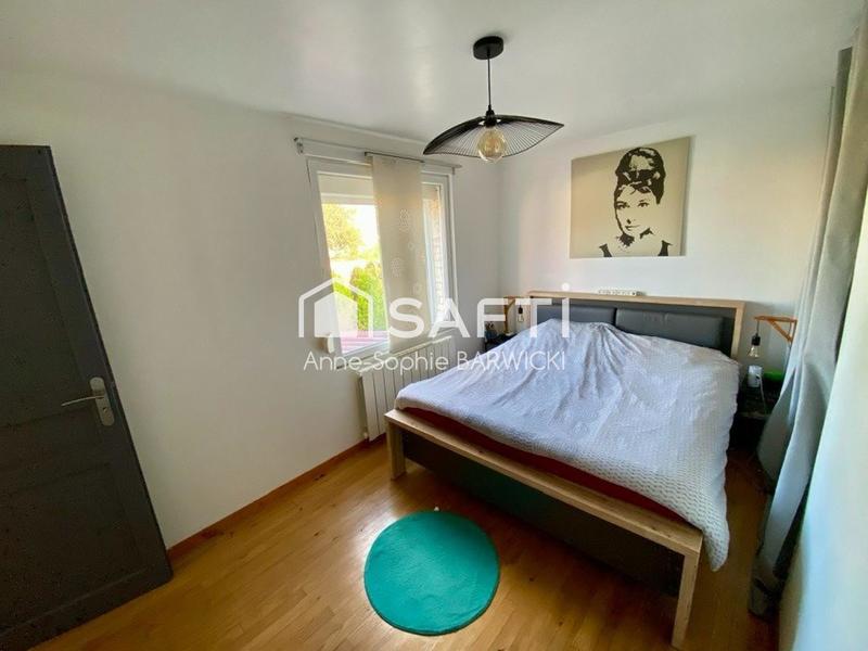 Maison - 90 m² - 5 pièces