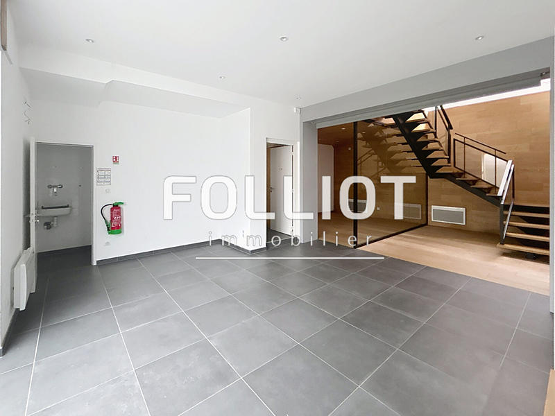 Local commercial - 92 m²