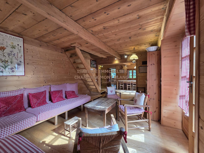 Châlet - 188 m² - 7 pièces