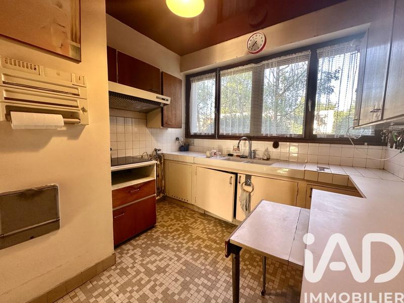 Appartement - 100 m² - 4 pièces