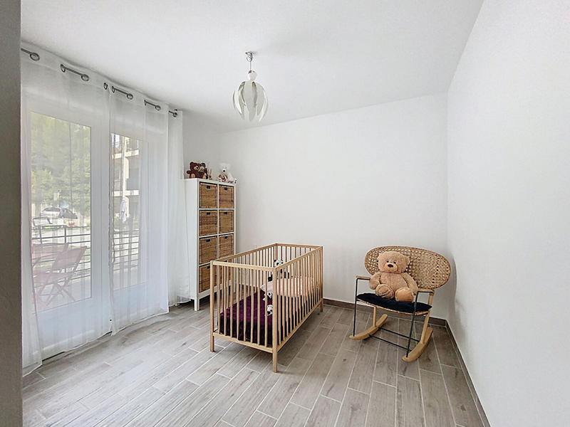 Appartement - 77 m² - 3 pièces