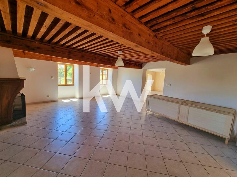 Maison - 236 m² - 7 pièces