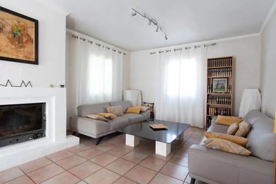 Mas - 162 m² - 10 pièces