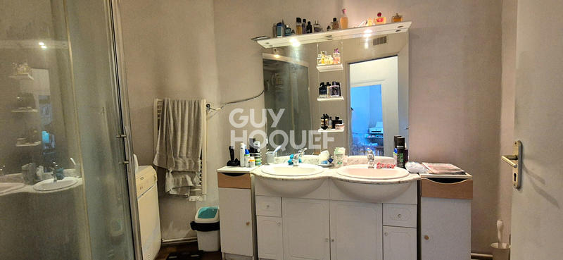 Immeuble - 7 pièces