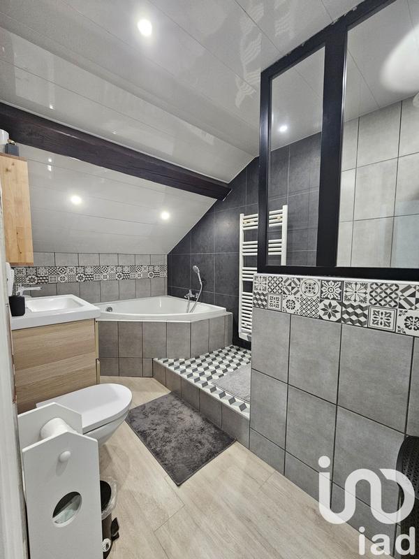 Appartement - 108 m² - 3 pièces