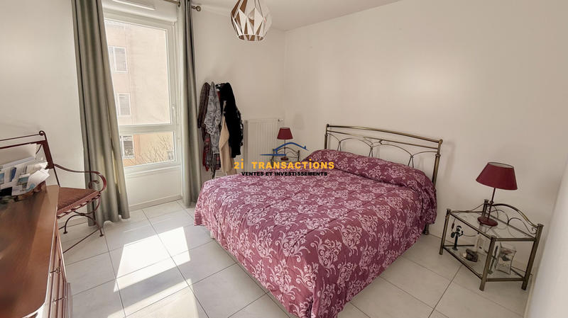 Appartement - 60 m² - 3 pièces