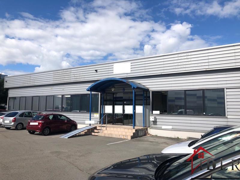 Local d'activité / Entrepôt - 2 000 m²