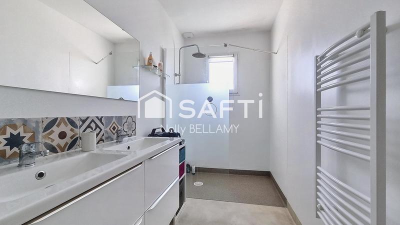 Maison - 101 m² - 5 pièces