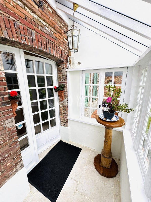 Maison - 264 m² - 7 pièces