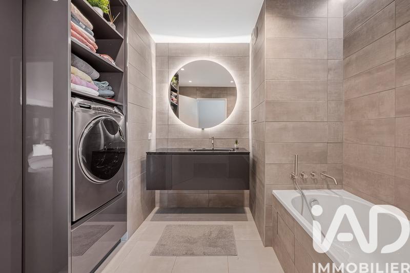 Appartement - 87 m² - 4 pièces