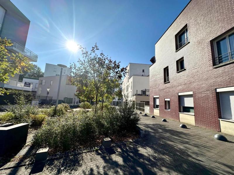 Duplex - 95 m² - 5 pièces