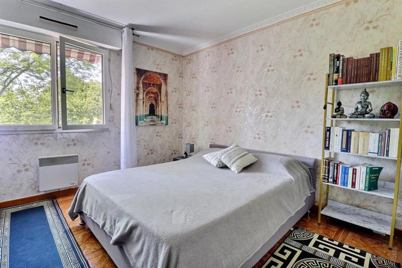 Appartement - 81 m² - 3 pièces