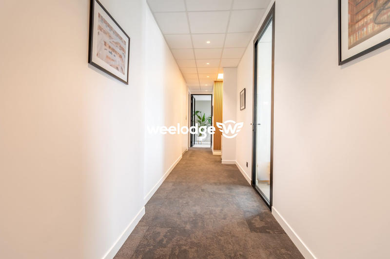 Bureau - 67 m² - 3 pièces