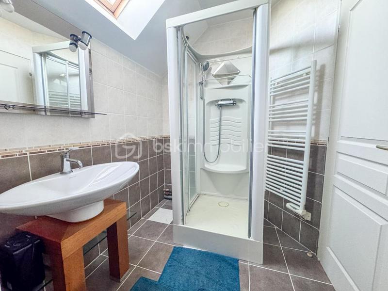 Longère - 214 m² - 6 pièces