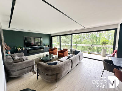 Appartement - 140 m² - 6 pièces