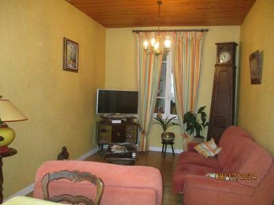 Maison - 100 m² - 6 pièces