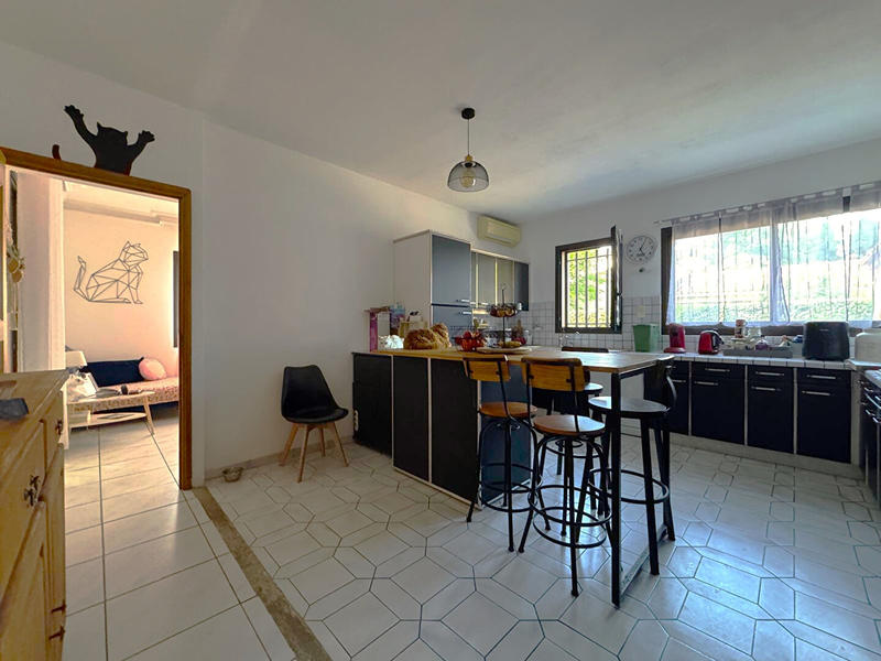 Maison - 194 m² - 7 pièces