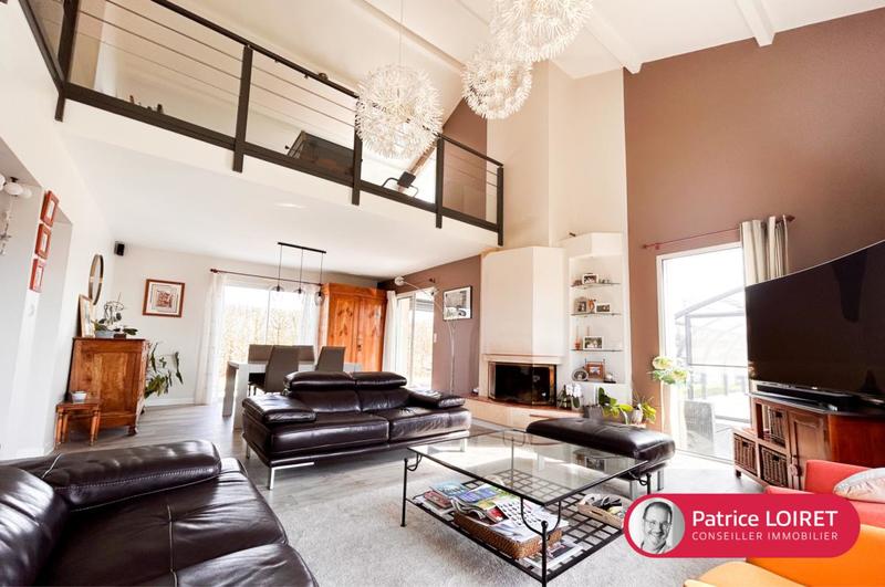 Maison - 170 m² - 6 pièces