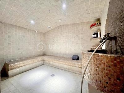 Immeuble - 783 m² - 25 pièces