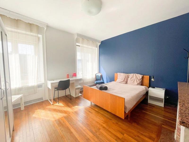 Maison - 185 m² - 10 pièces