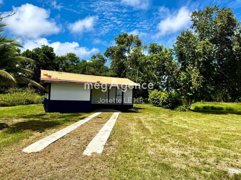 Maison de campagne - 350 m² - 8 pièces