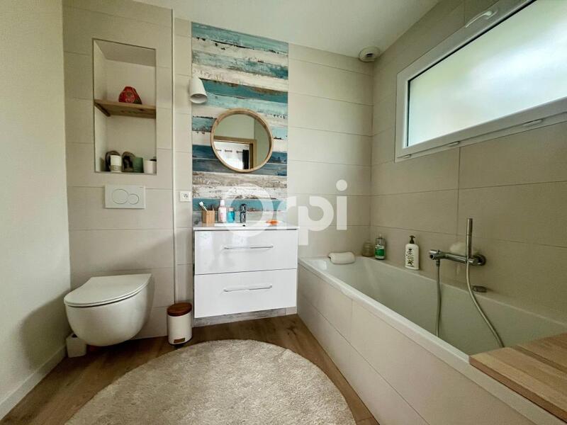 Maison - 144 m² - 4 pièces