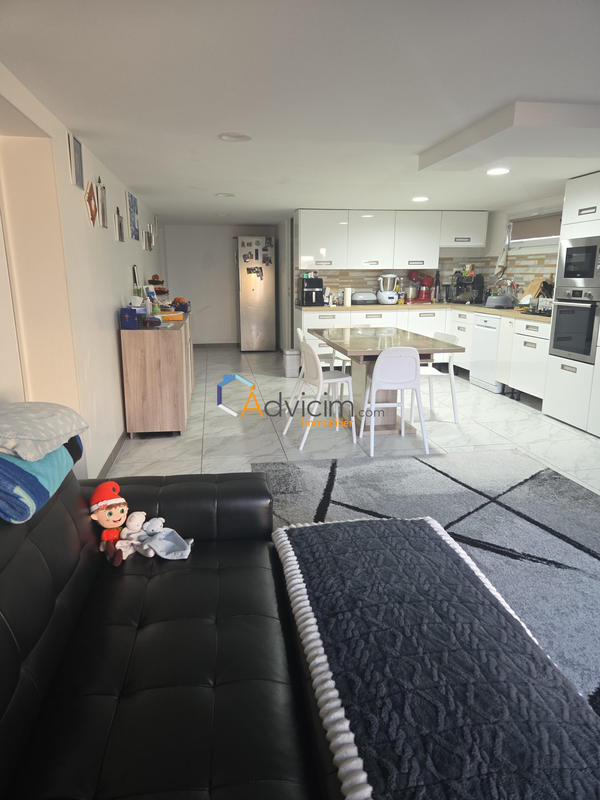 Maison - 150 m² - 7 pièces