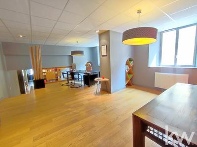 Bureau - 155 m² - 7 pièces