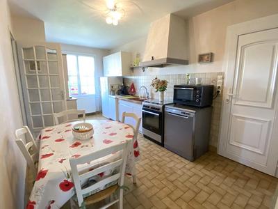 Maison - 103 m² - 5 pièces