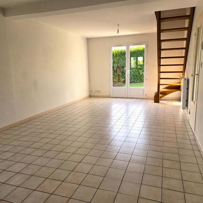 Maison - 81 m² - 4 pièces