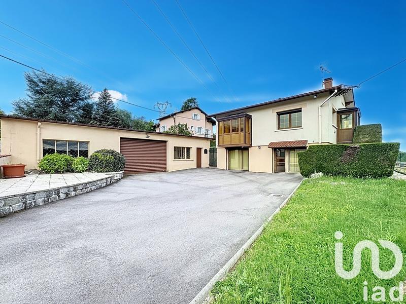 Maison - 164 m² - 8 pièces