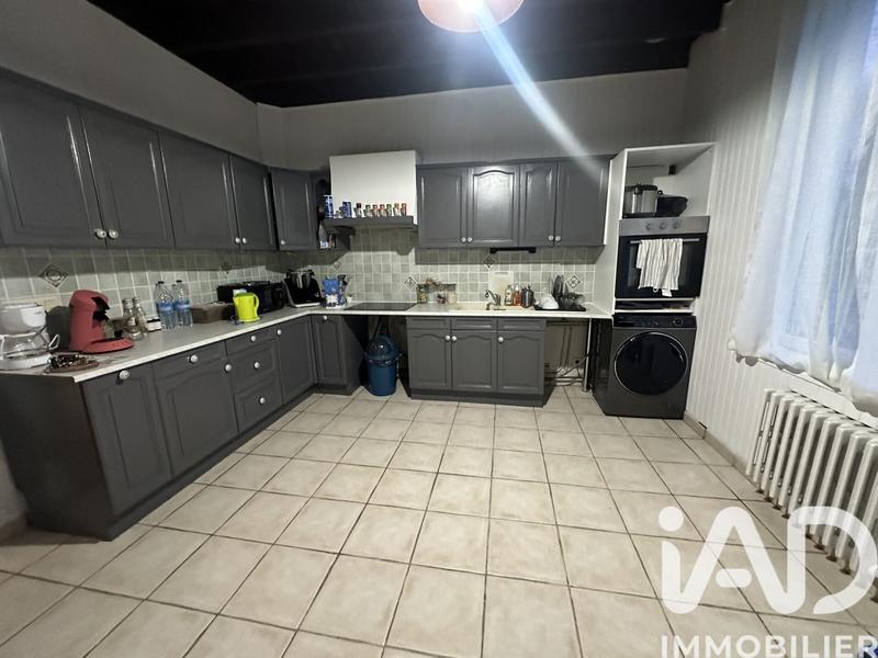 Maison - 88 m² - 6 pièces