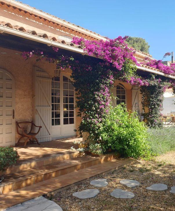 Maison - 236 m² - 7 pièces