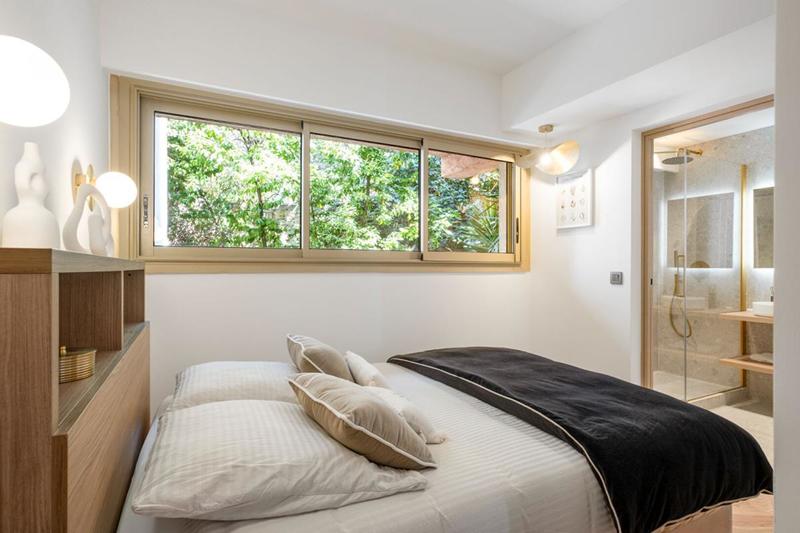 Appartement - 121 m² - 5 pièces