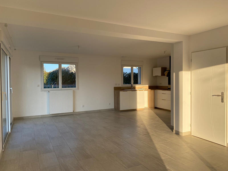 Maison - 95 m² - 4 pièces