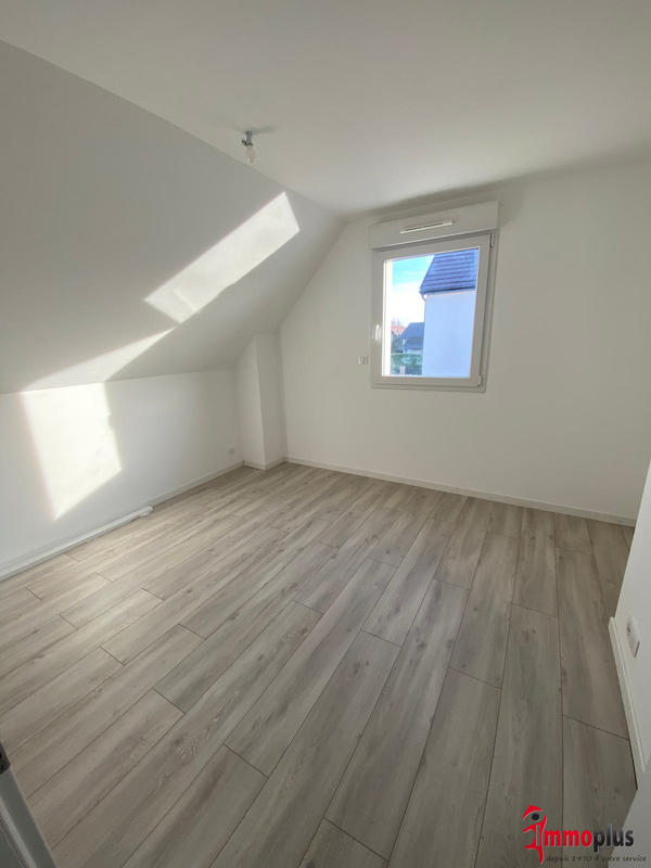 Maison - 98 m² - 5 pièces