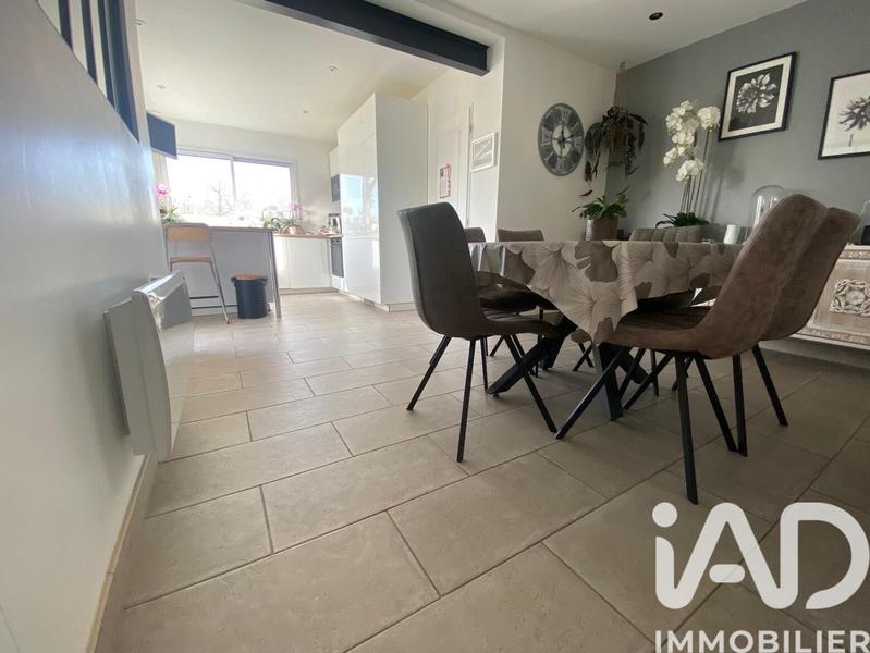 Maison - 121 m² - 5 pièces